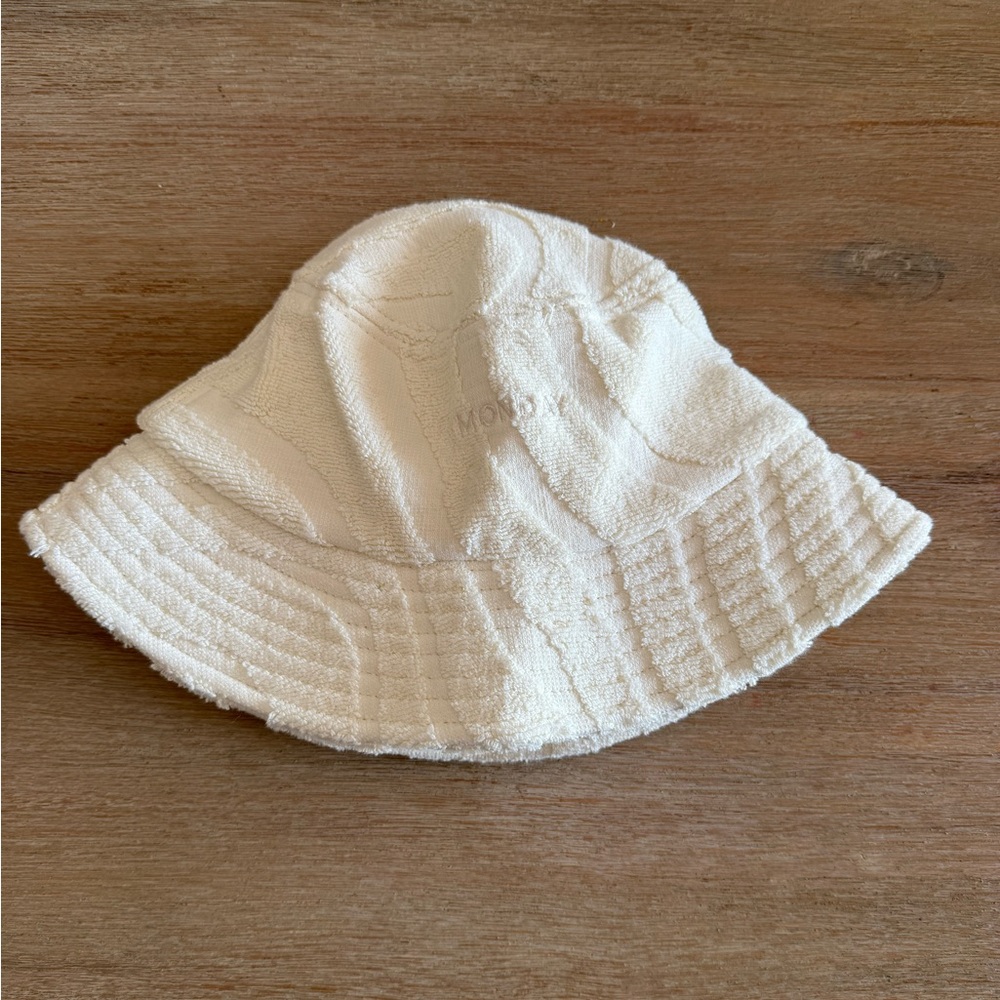 Monday Swimwear Hat